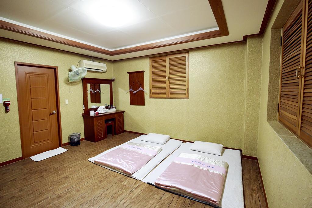 Galleria Hotel Andong Extérieur photo